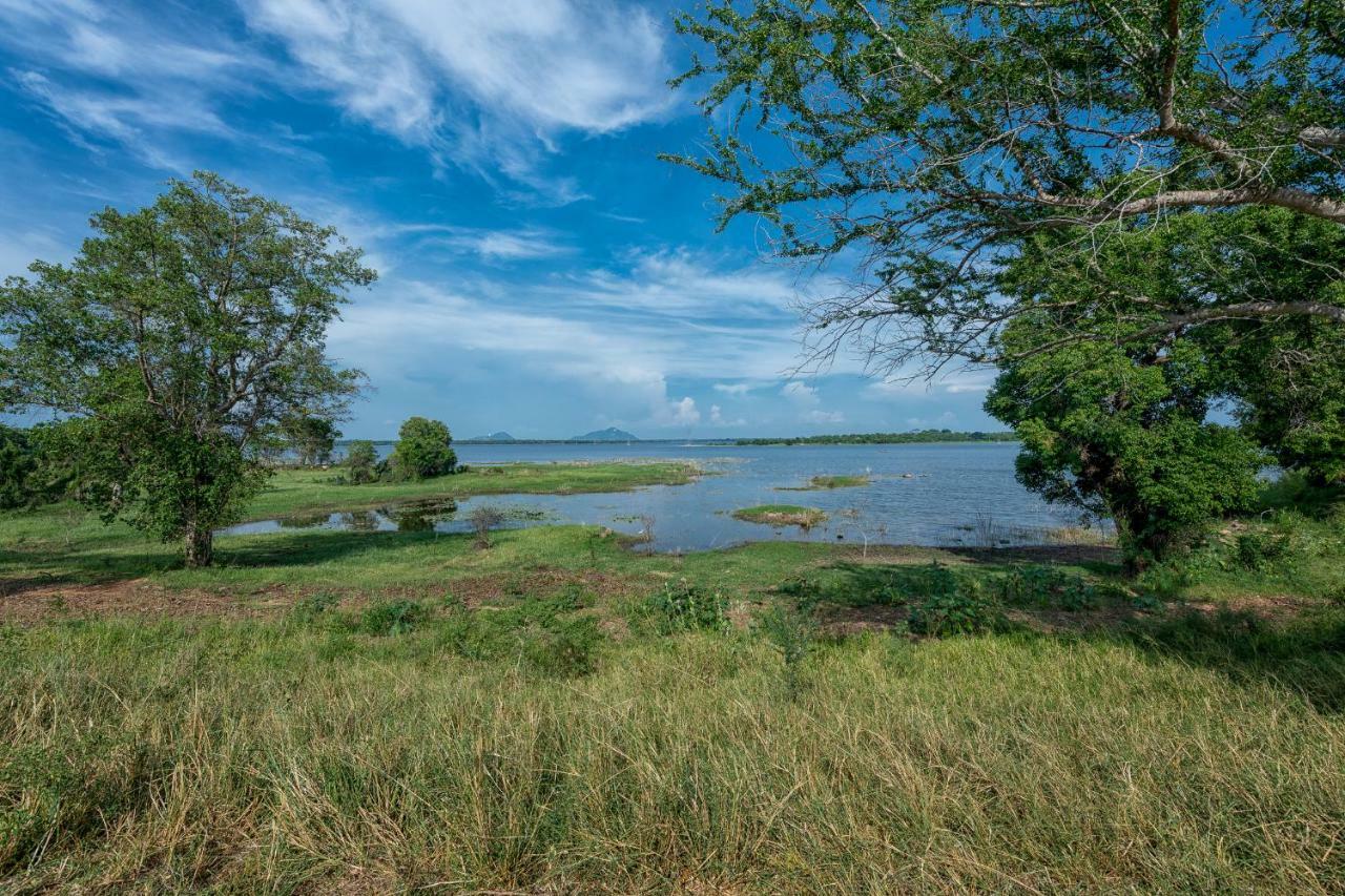 Aryana Boutique Hotel Anuradhapura Exterior photo